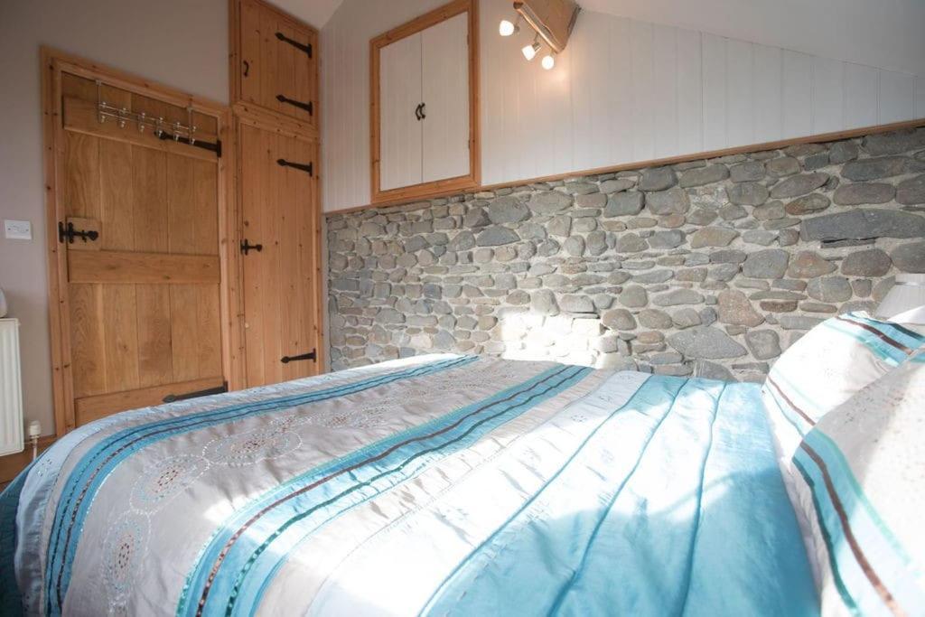Perfect Cottage Retreat Near The Brecon Beacons Llanwrda Bagian luar foto
